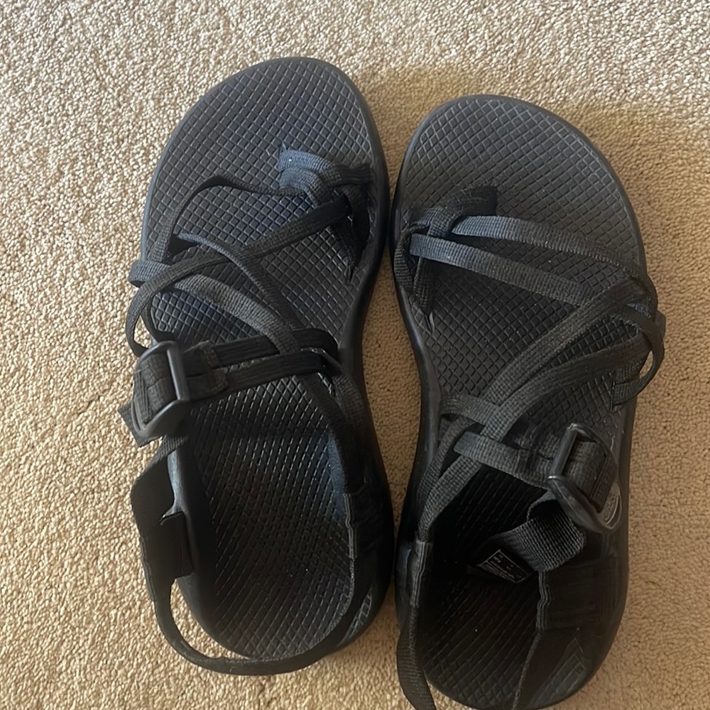Chacos women’s shoes size 8